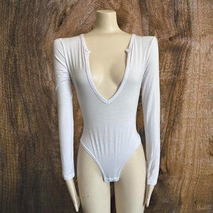 PRETTYLITTLETHING BODYSUIT